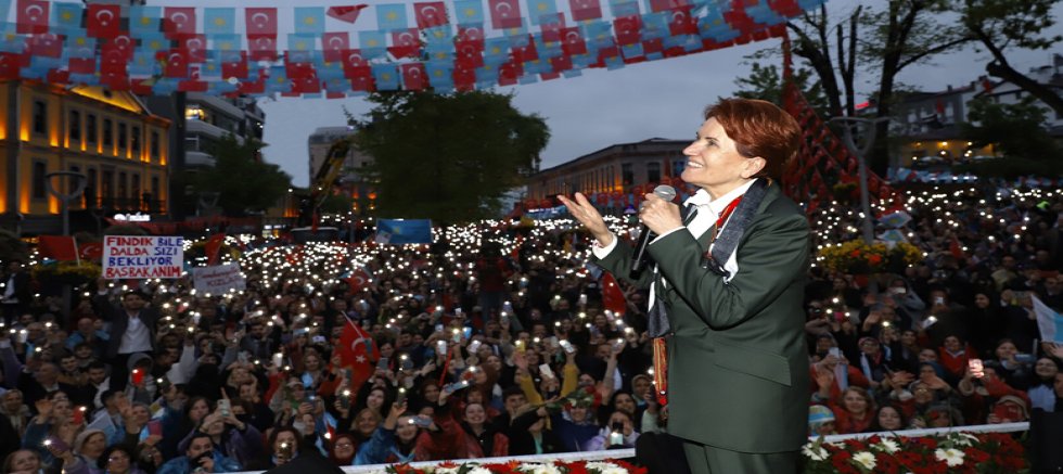 İYİ Parti Lideri Akşener, Trabzonlularla Buluştu