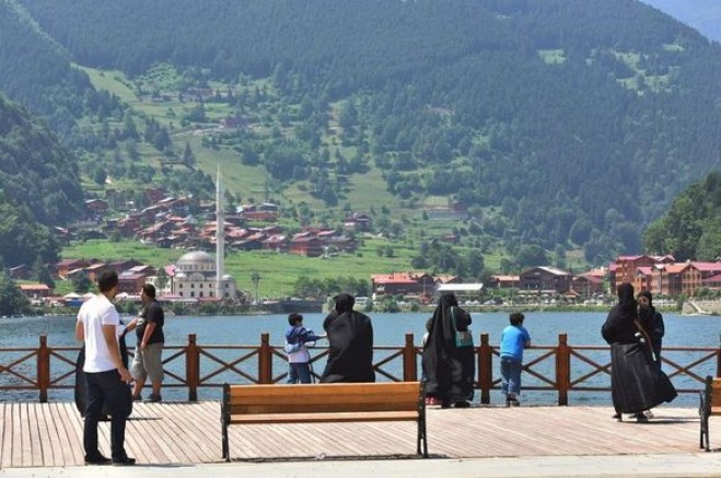 Suudi Arabistan kararı sonrası Trabzon turizmi patladı!