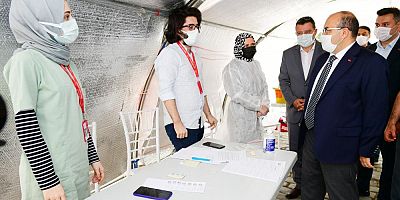 Trabzon Valisi İsmail Ustaoğlu, aşı çadırını ziyaret etti!