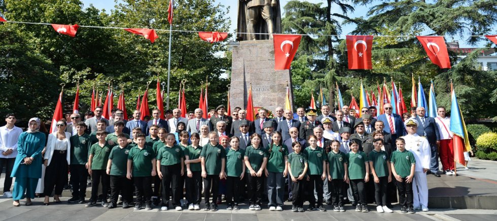 Atatürk’ün Trabzon’a İlk Gelişinin 100. Yılı Coşkuyla Kutlandı