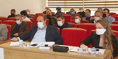 AK Partili Meclis Üyeleri Başkan Bıyık'ı Çalıştırmıyor ! Bıyık: Bunlar Kendi Partilerini Rezil Ediyor !