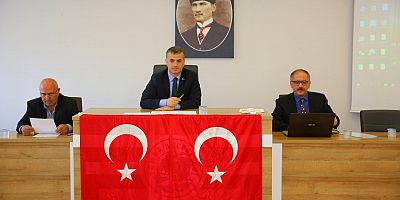 Başkan Bıyık, Yomra’da Ak Parti’yi şoke eden kararı değerlendirdi! 