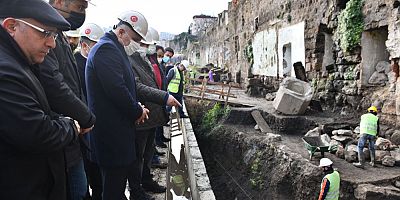 Başkan Zorluoğlu : ''Tarihi dokuyu koruyoruz''