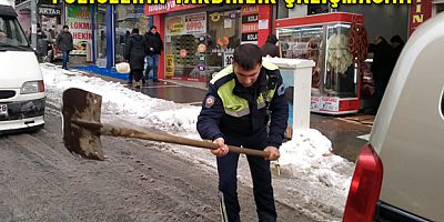 Belediye İşçisi Değil, Trafik Polisi!