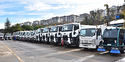 Büyükşehir Kent Temizliğini Kendi Araçlarıyla Yapacak
