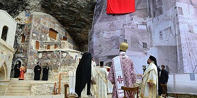 Pontus Başkanı Sınır Dışı Edildi !