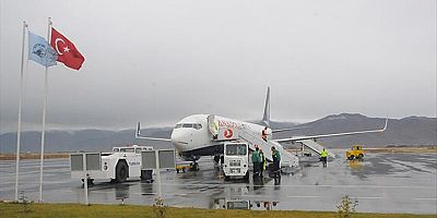 Trabzon’da uçuşlara kötü hava engeli