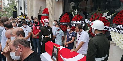 Trabzon, Şehidi İsmail Şebelek'i son yolculuğuna uğurluyor