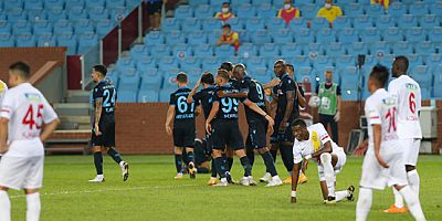 Trabzonspor Ligdeki İlk Galibiyetini Aldı 3-1