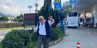 Trabzonspor'un yıldızı Nwakaeme'nin heykeli dikildi