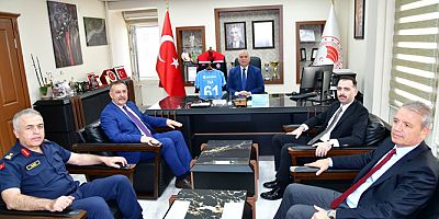 VALİ YILDIRIM, TARIM VE ORMAN İL MÜDÜRLÜĞÜ’NÜ ZİYARET ETTİ